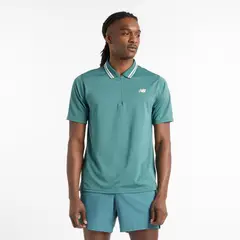 NEW BALANCE - Polera Tenis Hombe Tournament Polo Verde