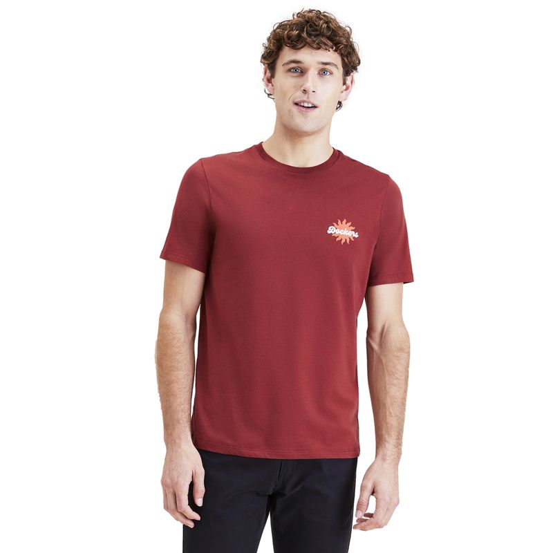 DOCKERS - Polera Hombre Graphic Tee Slim Fit Rojo Dockers_.