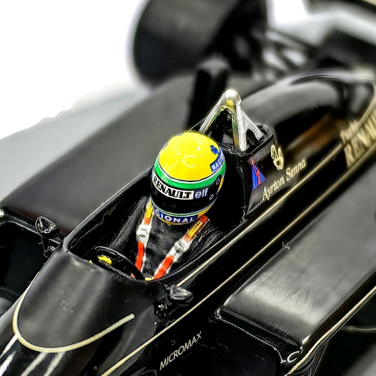 FORMULA 1 - Auto Formula 1 Lotus 98T 1986 #12 Ayrton Senna Ixo 1:43
