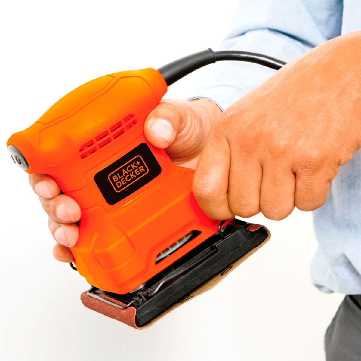 BLACK+DECKER - Lijadora orbital 1/4' de hoja 200W BLACK+DECKER BS200-B2C