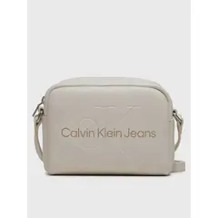 CALVIN KLEIN - Bandolera Sculped Beige