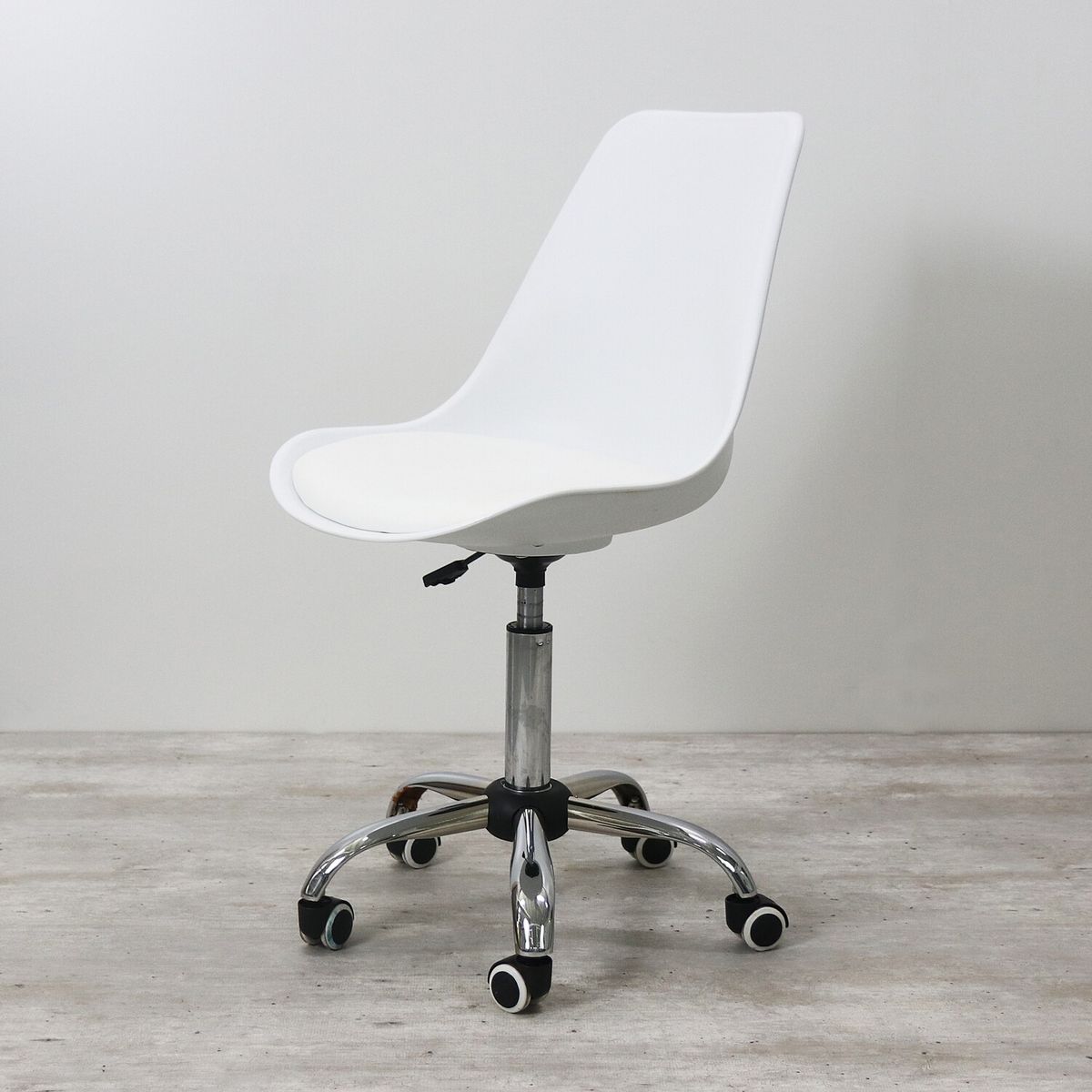 HABITA2 CHILE - Pack Tulip Work de Escritorio con Cojin de Ecocuero- Blanco