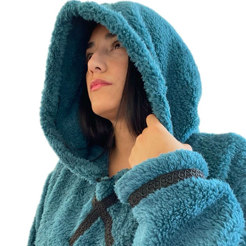 UNICO DISEÑO - Polerón Unicolor Corderito polar con gorro invierno Oversize