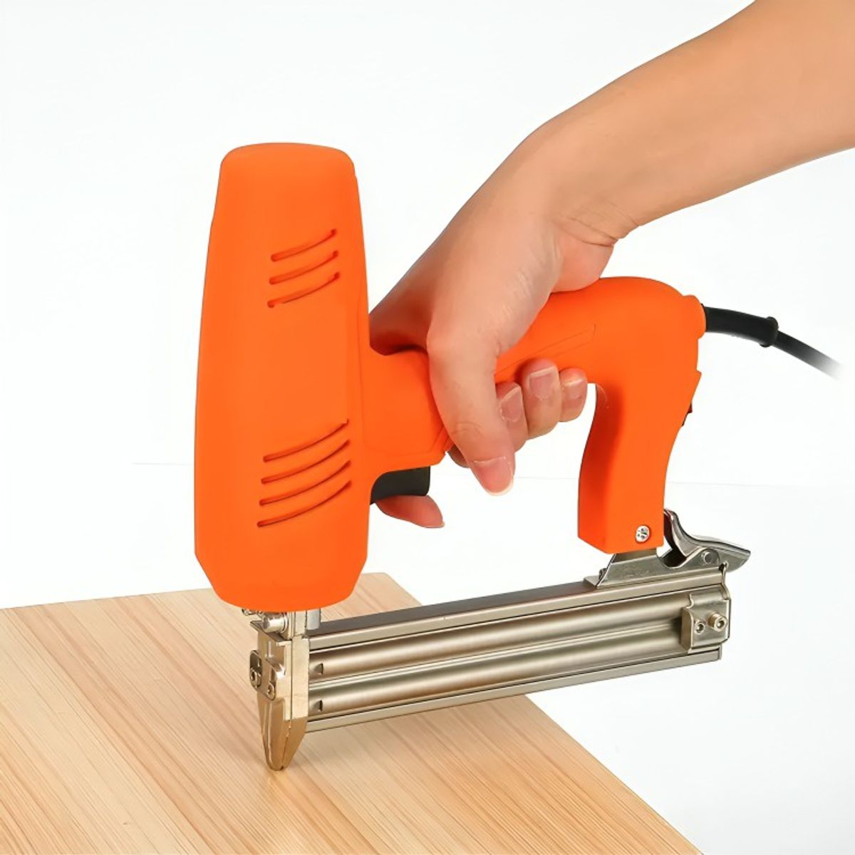 GENERICO - Pistola Clavadora Grapadora Eléctrica +clavos 1800w 220v F30