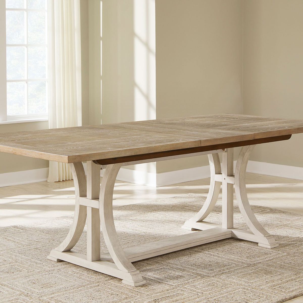 ASHLEY - Mesa comedor Shaybrock extensible