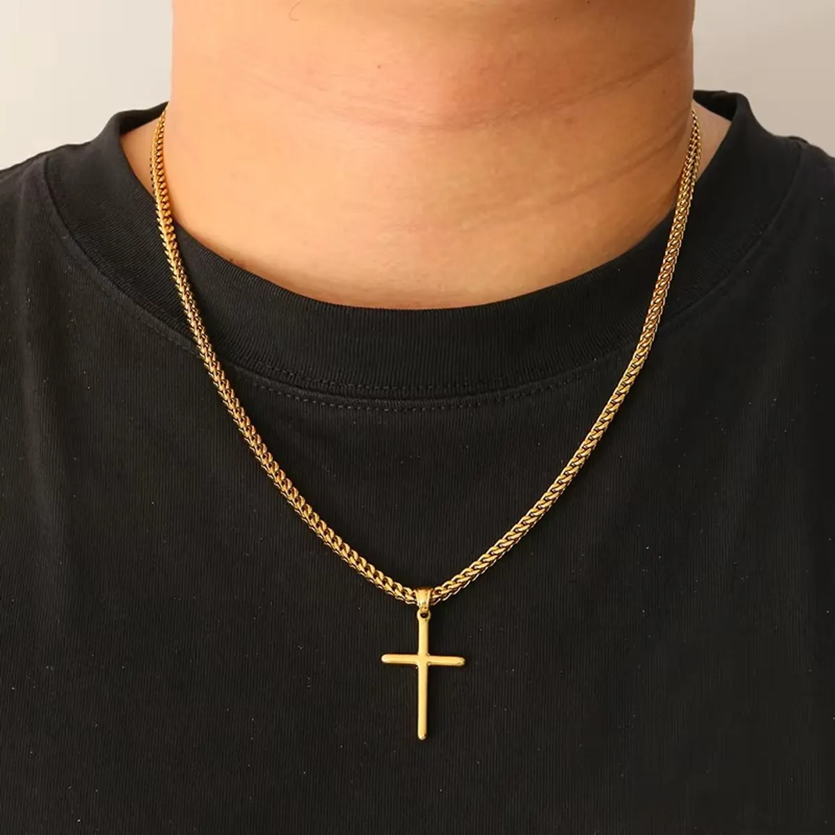LUXURYJOYAS - Collar Luxuryjoyascl Cruz Cadena Gruesa Oro 18k Baño 63 Cm