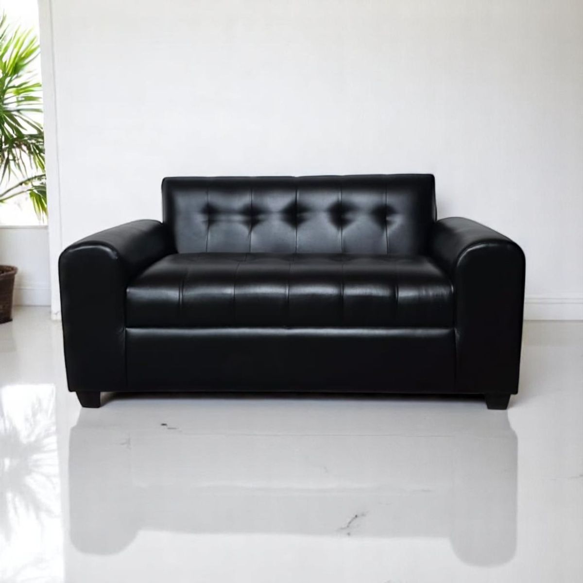 DISEÑOS VALESTRINI - SOFA TRES CUERPOS BRAZO REDONDO ECOCUERO NEGRO.