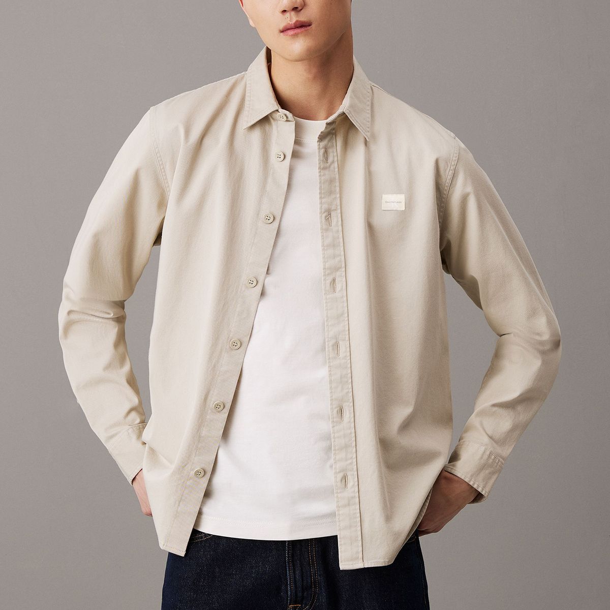 CALVIN KLEIN - Camisa con etiqueta tejida Beige Calvin Klein
