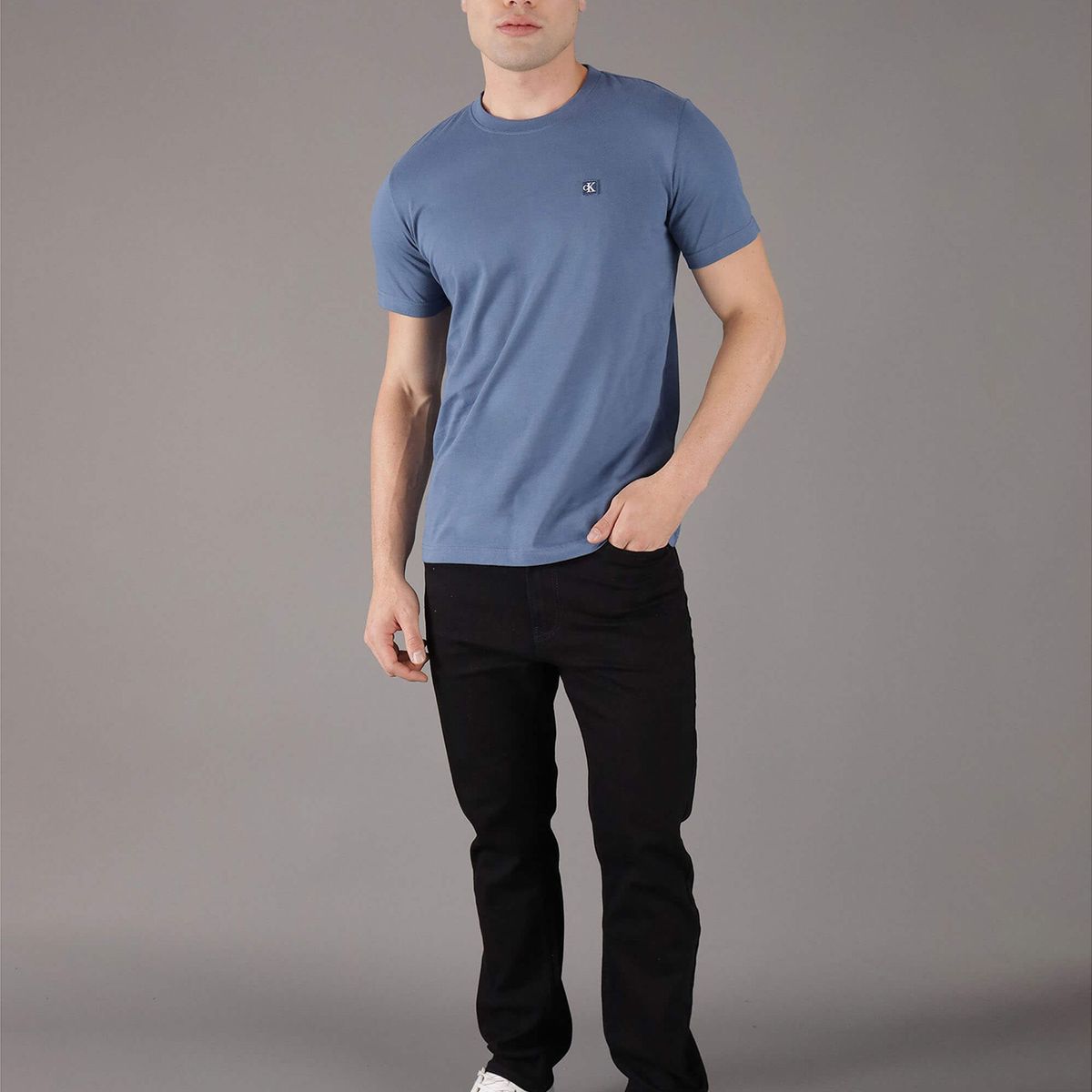 CALVIN KLEIN - Polera Ck Embro Badge Azul Calvin Klein