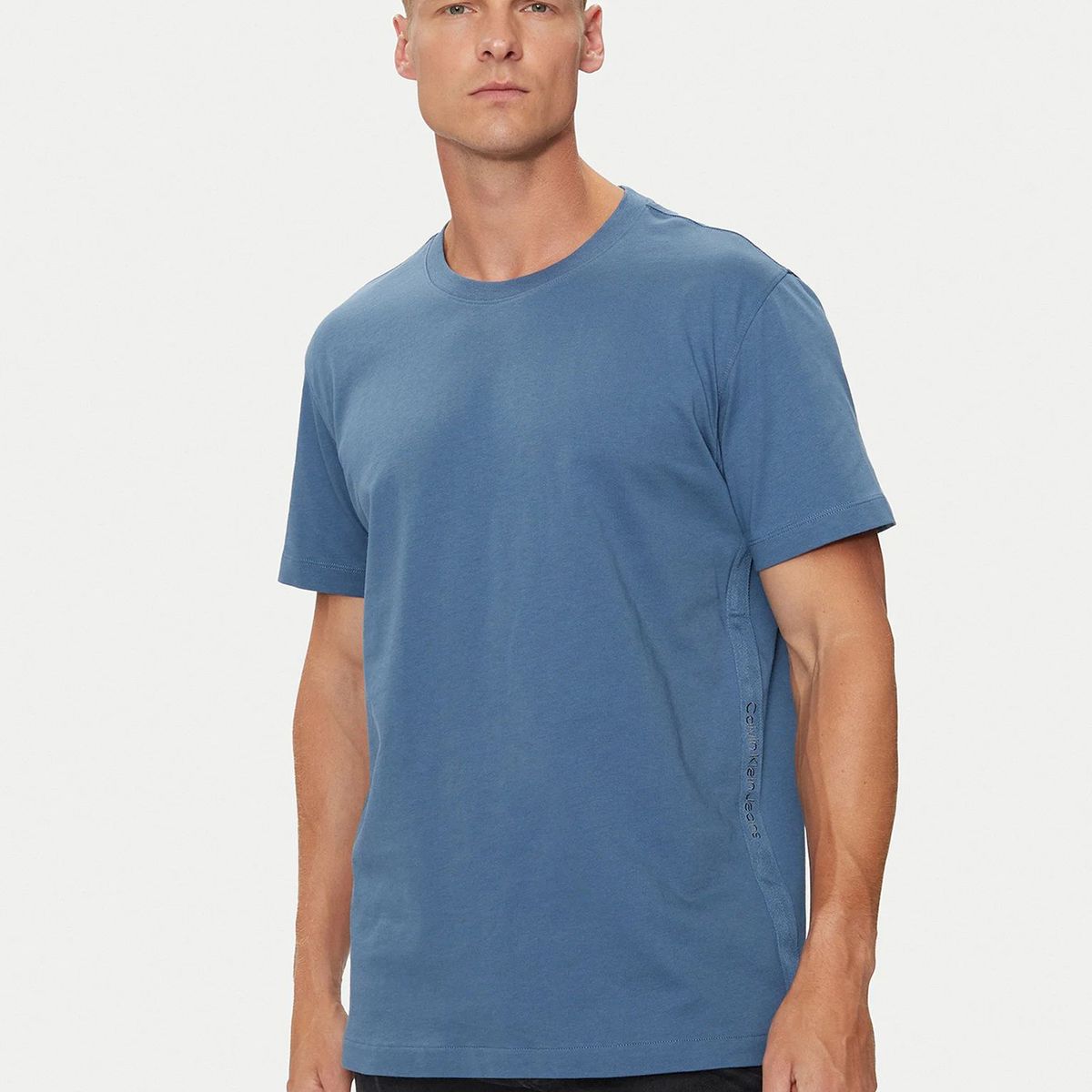 CALVIN KLEIN - Polera Logo Tape Azul Calvin Klein