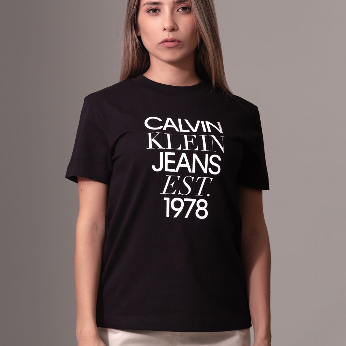 CALVIN KLEIN - Polera Mixed Logo Regular Negro Calvin Klein