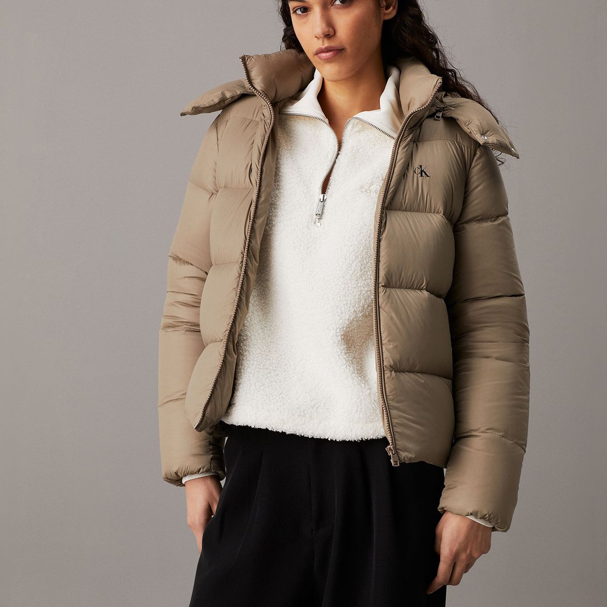 CALVIN KLEIN - Parka Down Short Puffer Beige Calvin Klein PAV