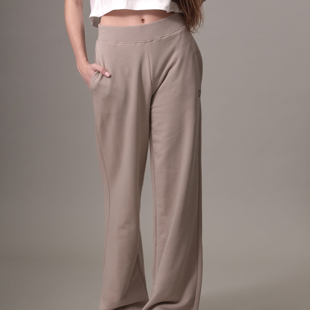 CALVIN KLEIN - Jogger Ck Embro Badge Beige Calvin Klein