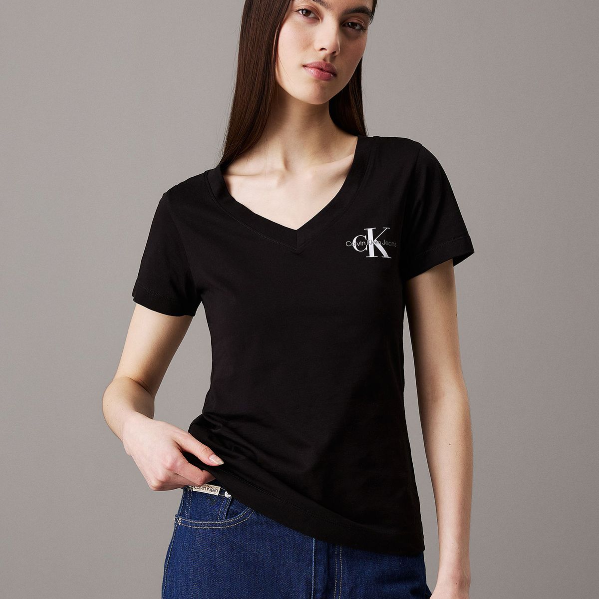 CALVIN KLEIN - Pack 2 Poleras Monologo V-Neck Negro Calvin Klein
