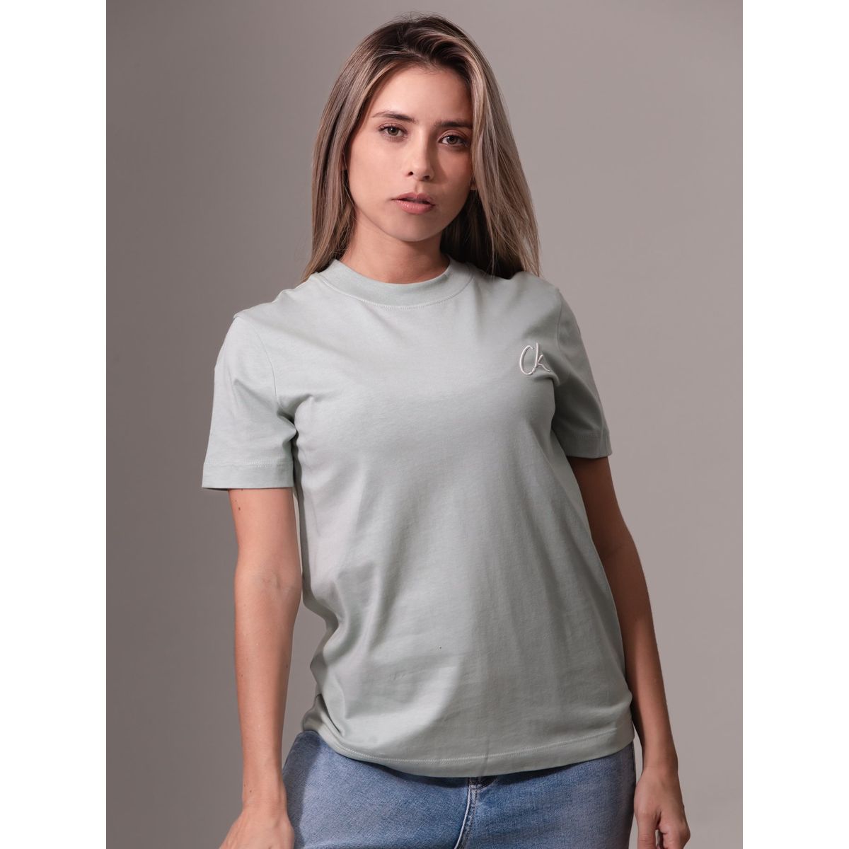 CALVIN KLEIN - Polera Embroidered Verde Calvin Klein