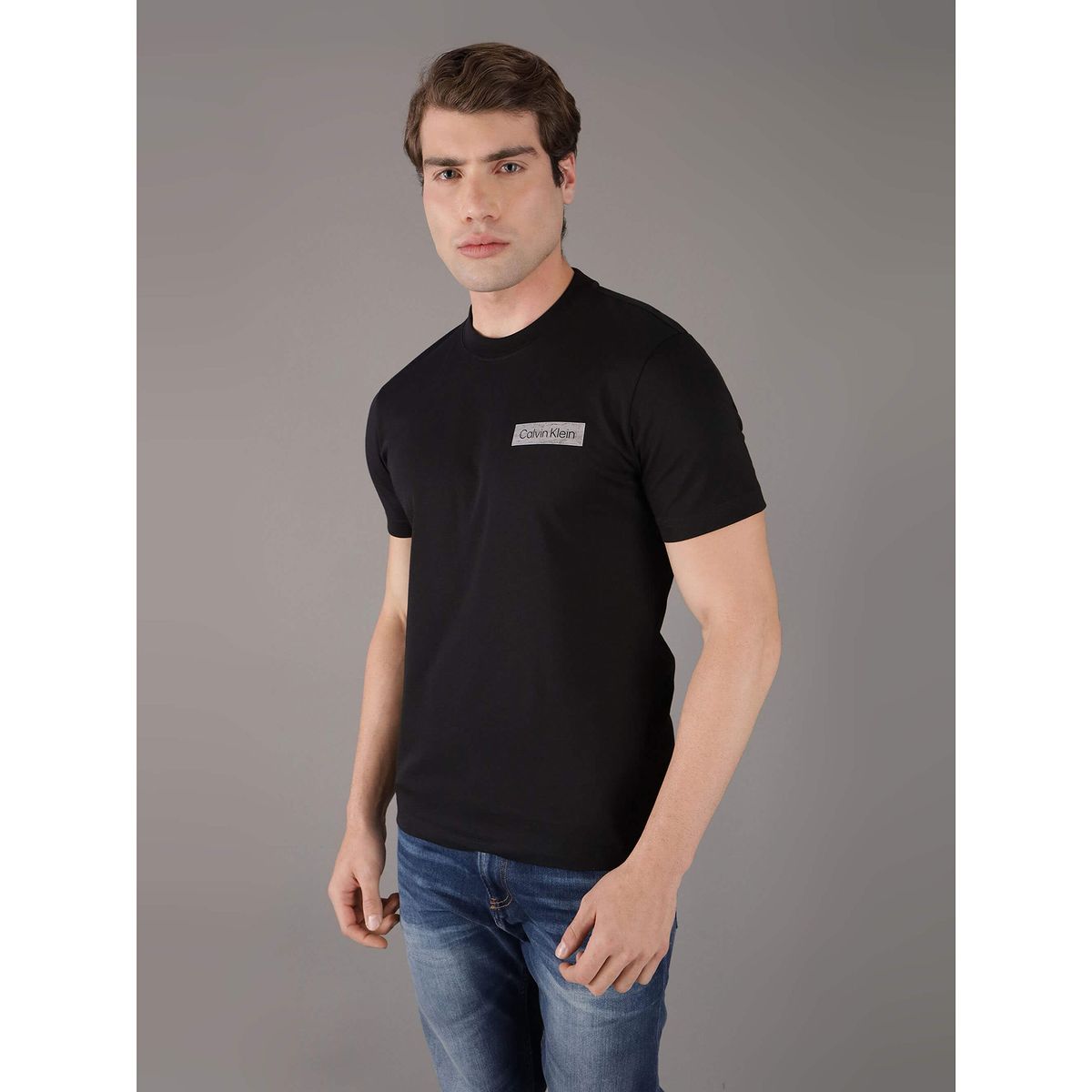 CALVIN KLEIN - Polera Raised Concrete Negro Calvin Klein