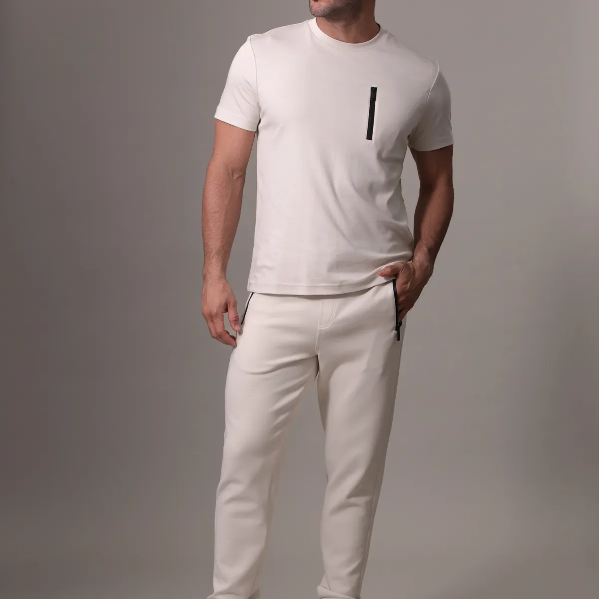 CALVIN KLEIN - Jogger Lux Tech Crema Calvin Klein
