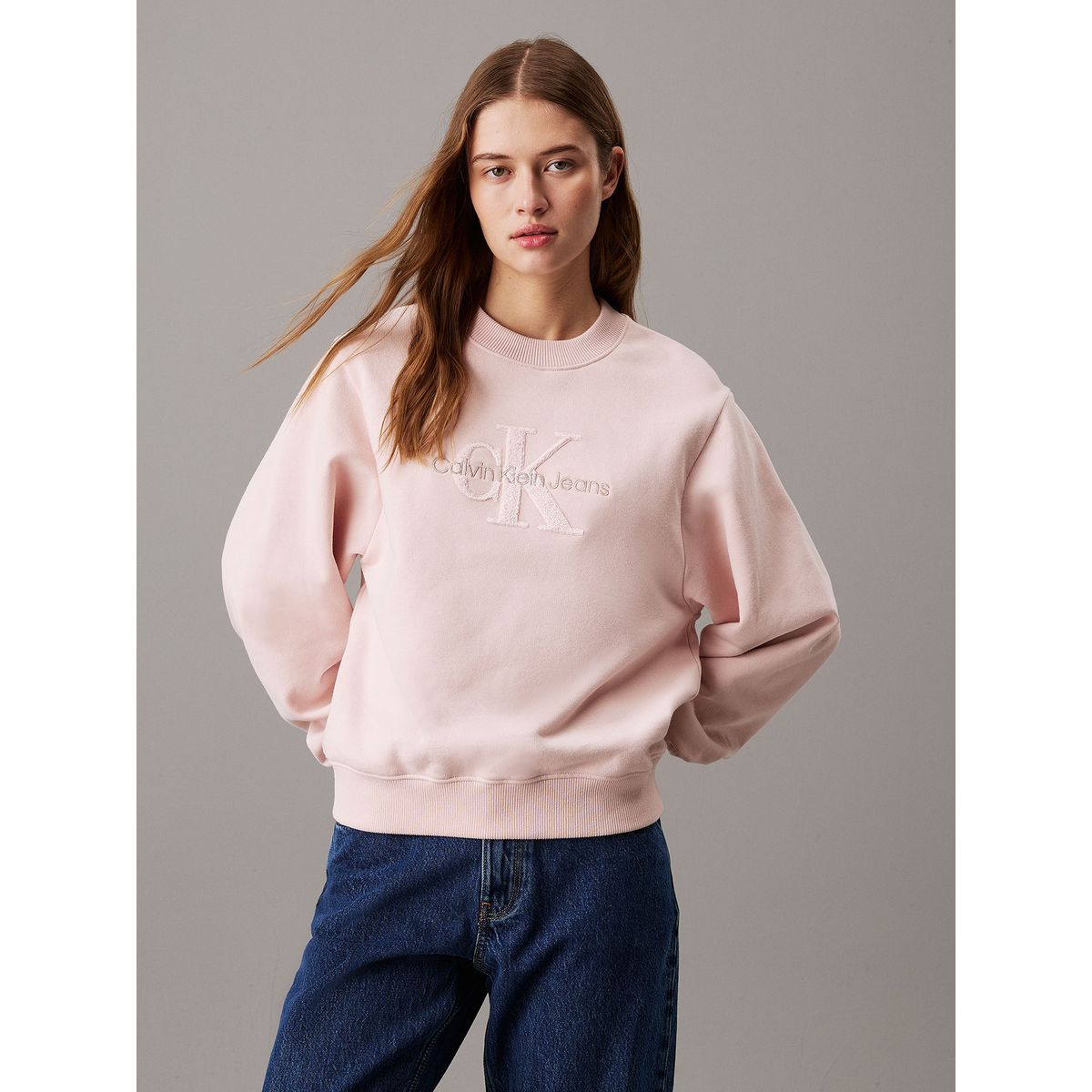 CALVIN KLEIN - Polerón Chenille Monologo Rosado Calvin Klein