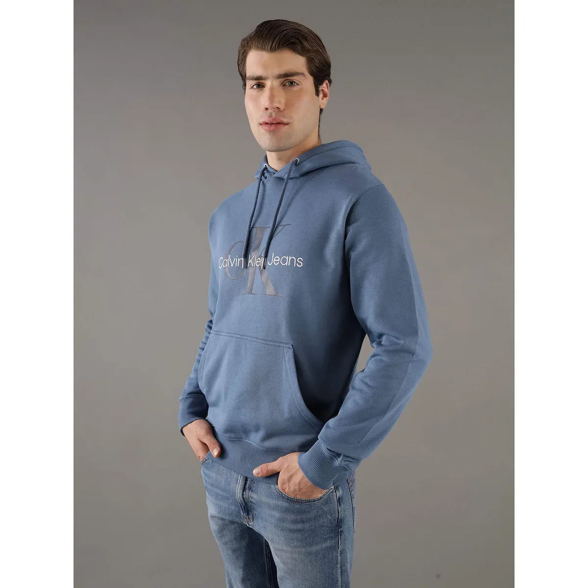 CALVIN KLEIN - Polerón con Gorro Seasonal Monologo Azul Calvin Klein