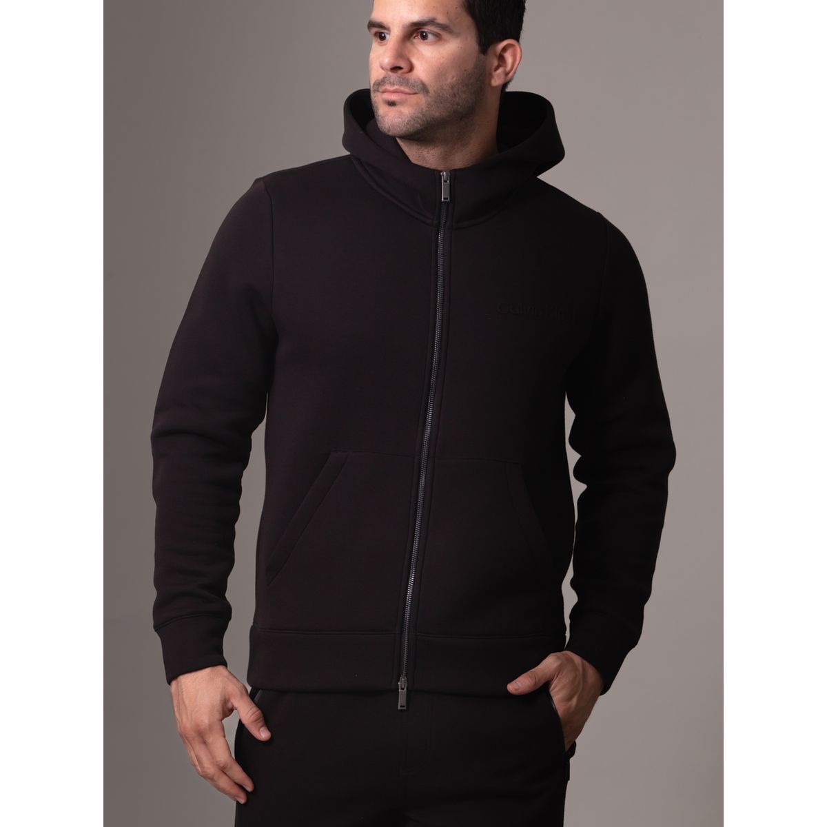 CALVIN KLEIN - Polerón con Gorro Spacer Negro Calvin Klein