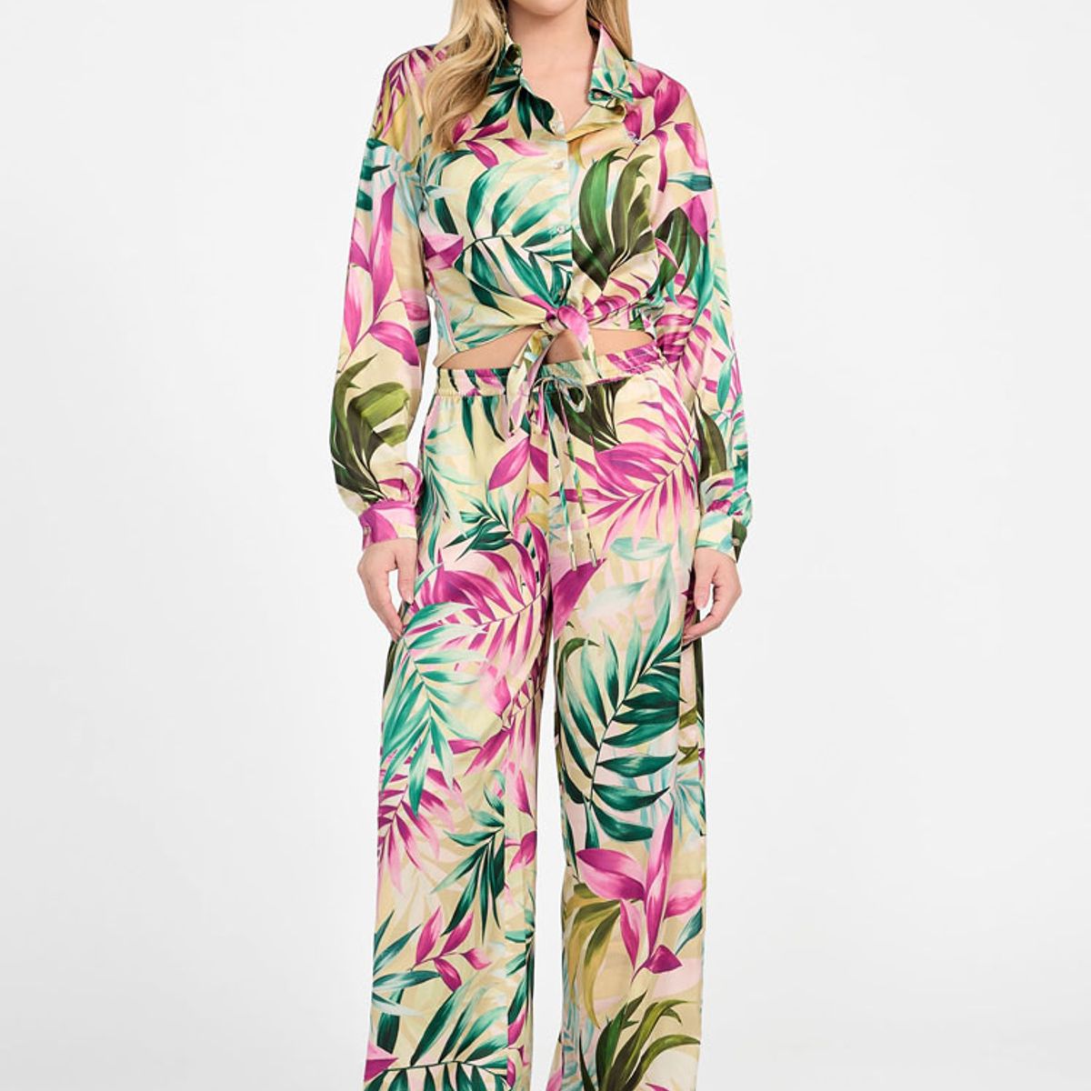 GUESS - Blusa New Ls Bowed Jun Shirt Surtido Guess