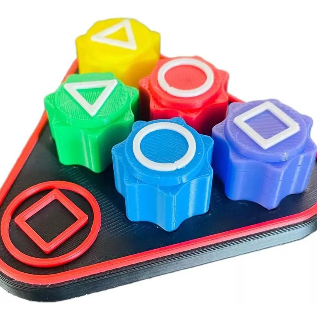 MUNDO MAGIA - Gonggi Squid Game Juego Del Calamar Con Base