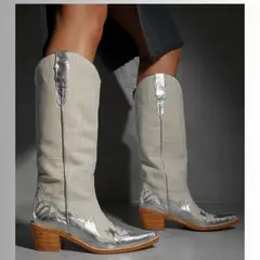 ANNY OUTFITS - Bota Modelo Conarky Plata