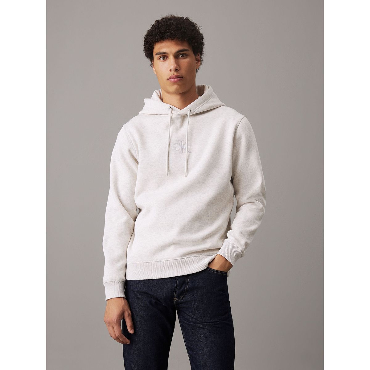 CALVIN KLEIN - Polerón con Gorro Monologo Gris Calvin Klein