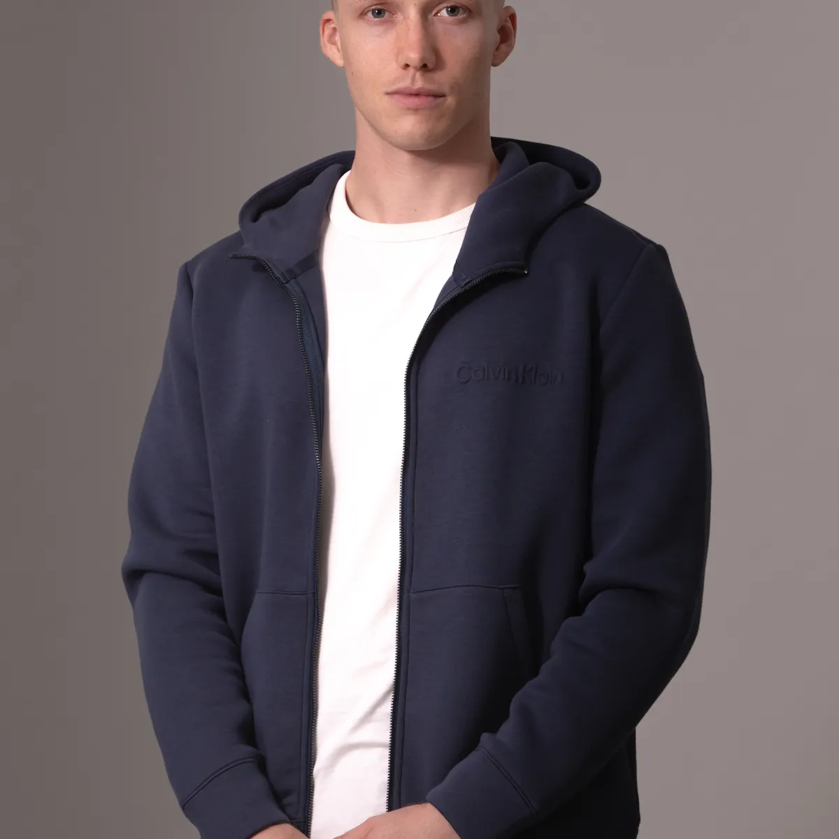 CALVIN KLEIN - Polerón con Gorro Spacer Azul Calvin Klein