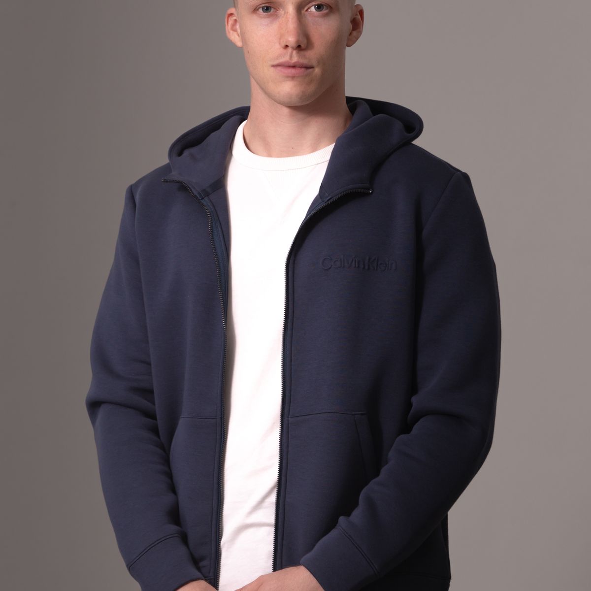 CALVIN KLEIN - Polerón con Gorro Spacer Azul Calvin Klein