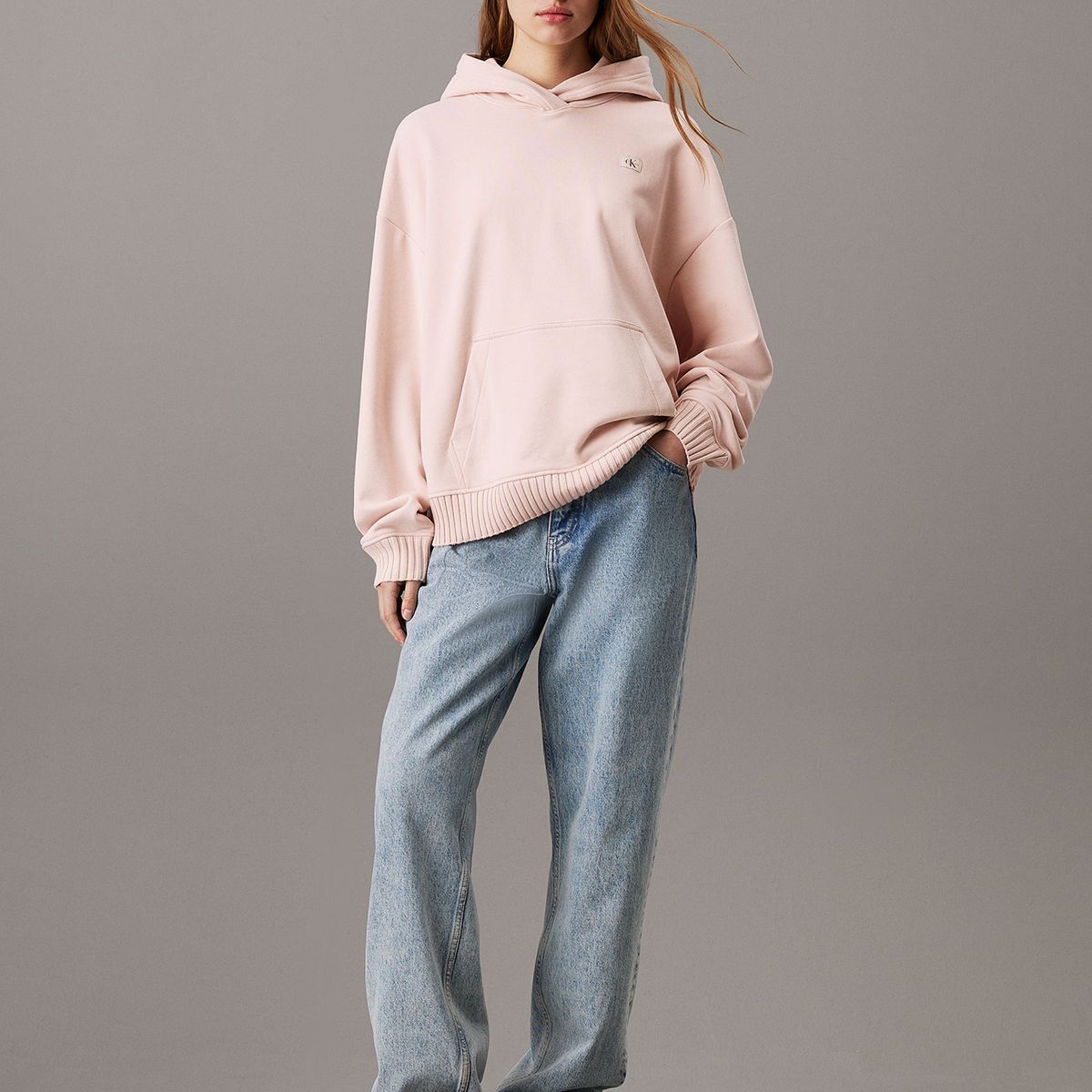 CALVIN KLEIN - Polerón con Gorro Woven Label Peached Rosado Calvin Klein