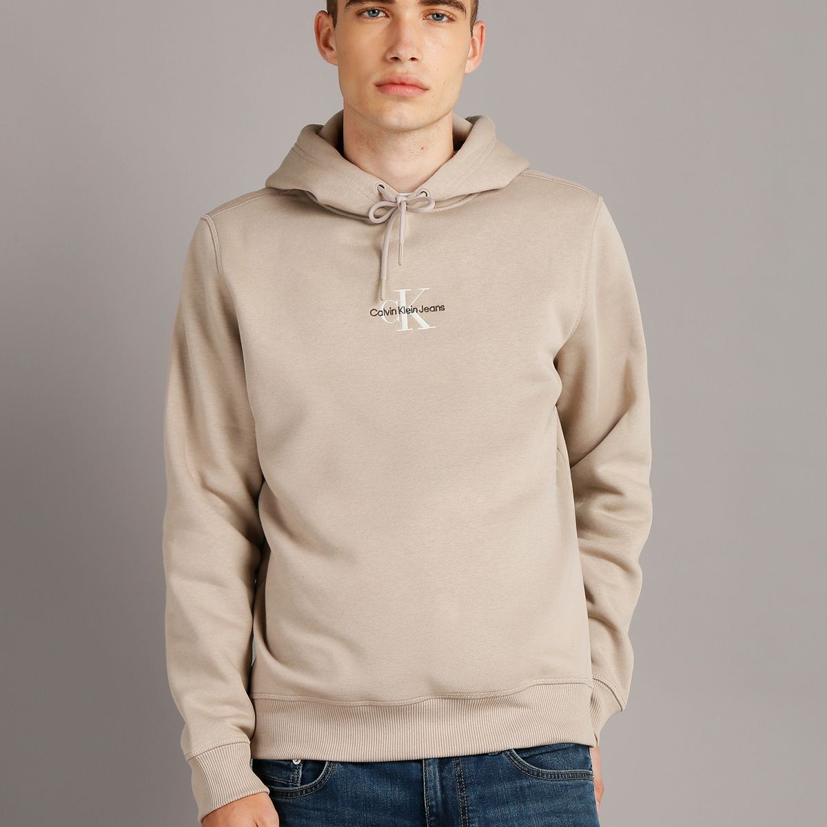 CALVIN KLEIN - Polerón con Gorro Monologo Beige Calvin Klein