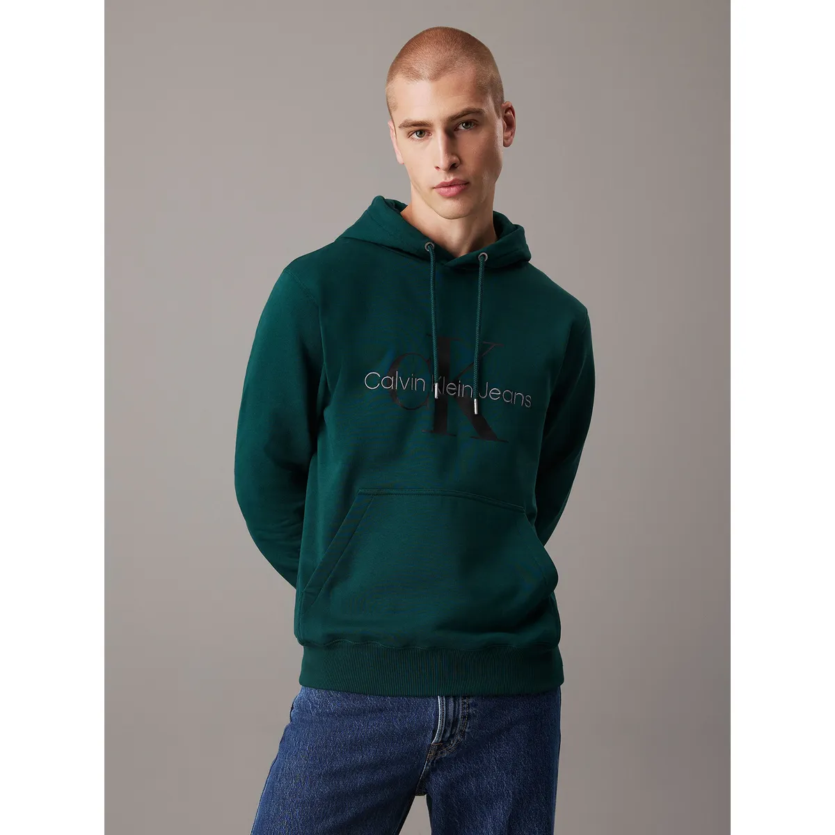 CALVIN KLEIN - Polerón con Gorro Seasonal Monologo Verde Calvin Klein