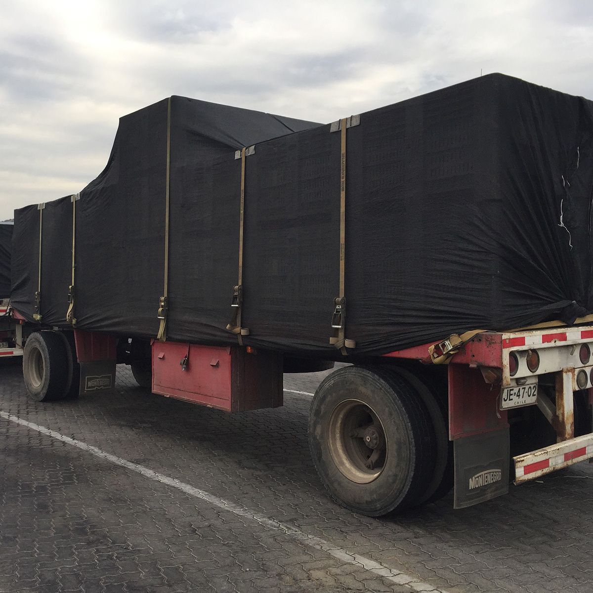 Malla Raschel Sombra Lisa Ferretera 80% Negro de 210 x 100 mts, marca MARIENBERG - Foto 2