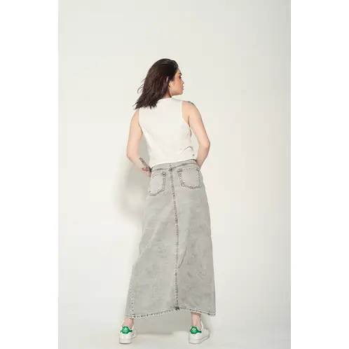 MOMCHIC - Falda larga evase gris