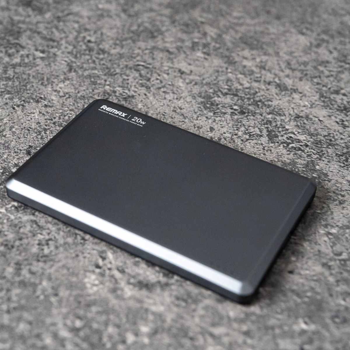 REMAX - Cargador Portátil Power Bank Remax Ultrathin Qi2 5000ma 20w