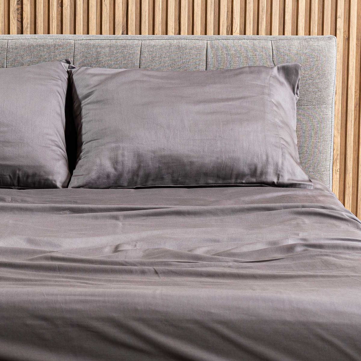 HEBRA - Sabanas 200H 2P Saten Gris Oscuro