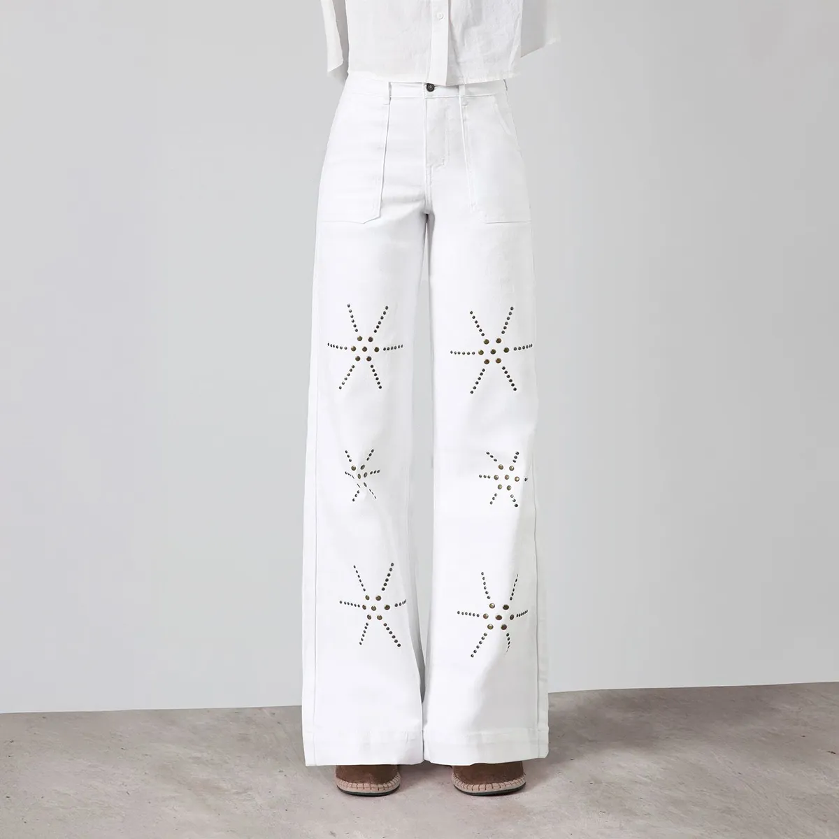 RAINDOOR - Pantalón Flores Tachas Wide Leg Mujer Raindoor
