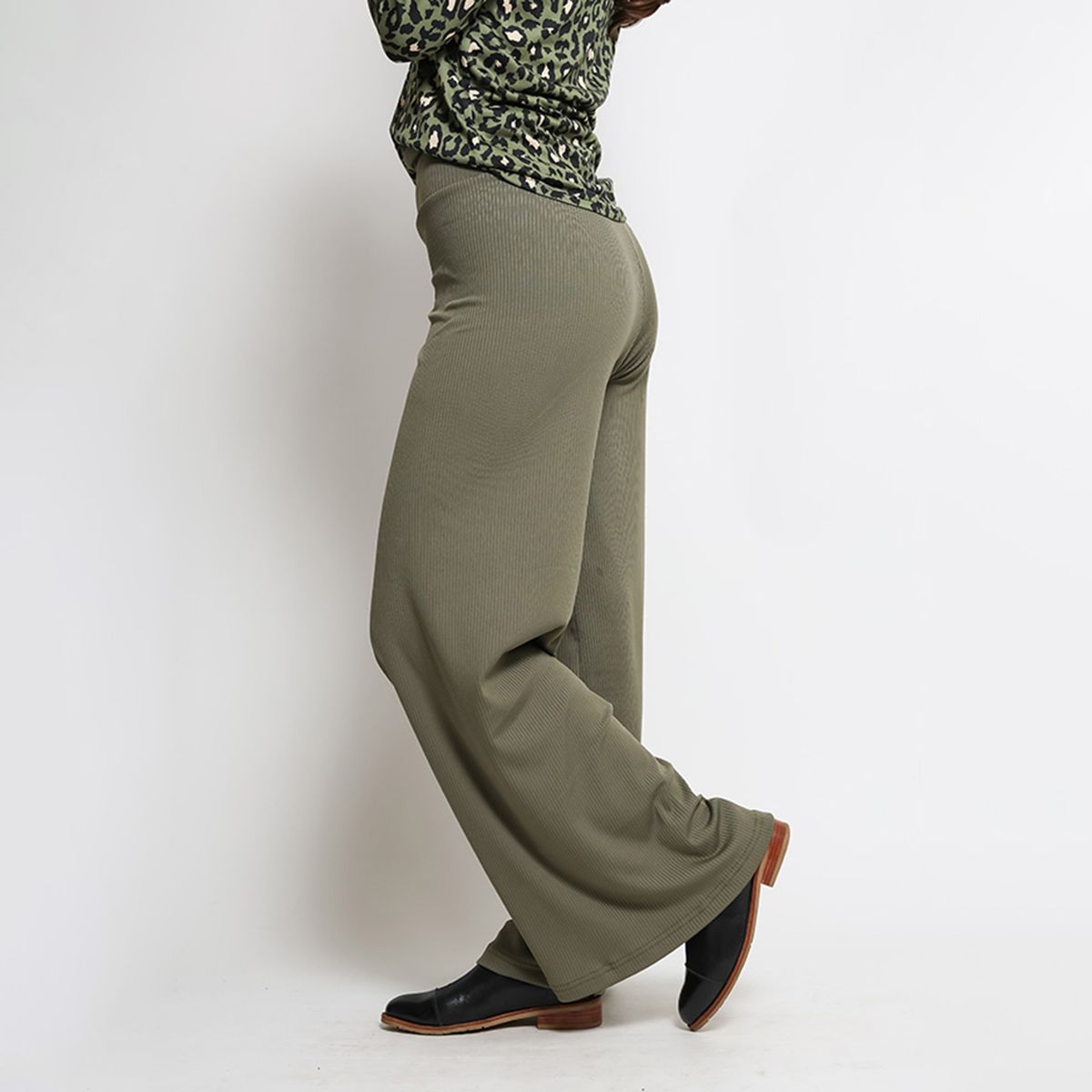 NATALIA SEGUEL - Palazzo Terciopelo Verde Musgo Natalia Seguel