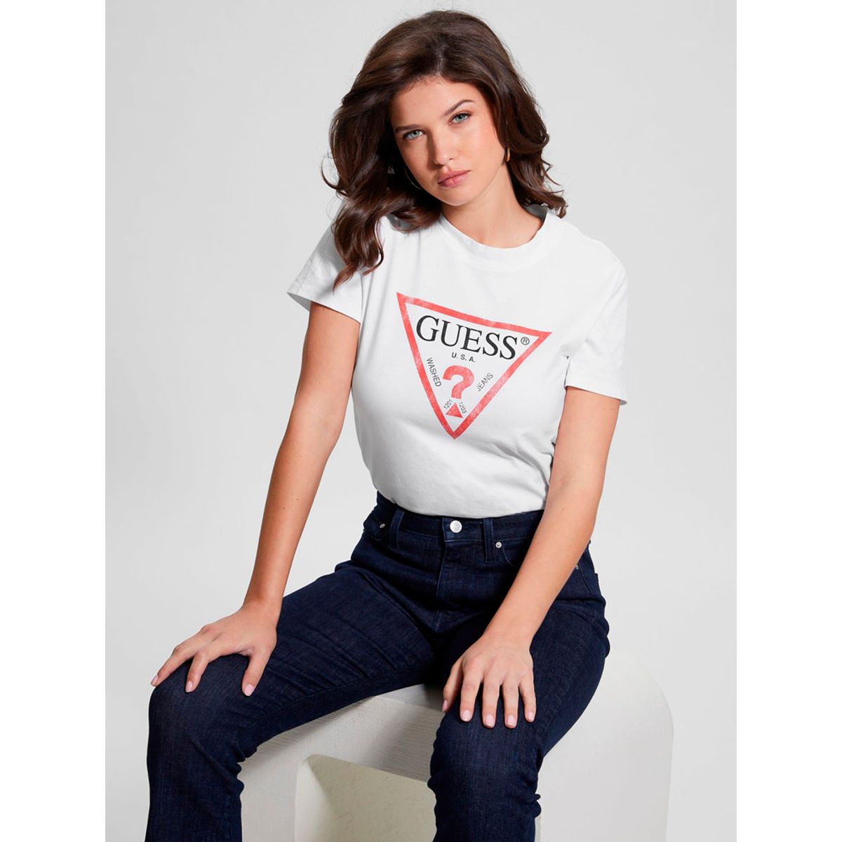 GUESS - Polera Ss Classic Fit Logo Tee Blanco Guess