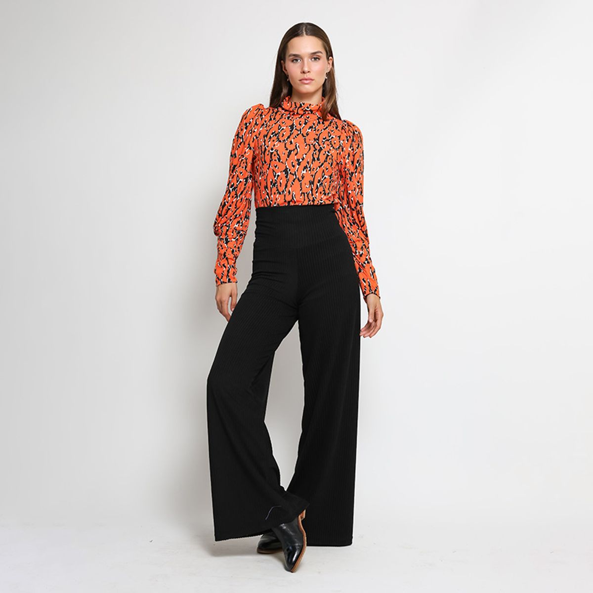 NATALIA SEGUEL - Palazzo Terciopelo Negro Natalia Seguel