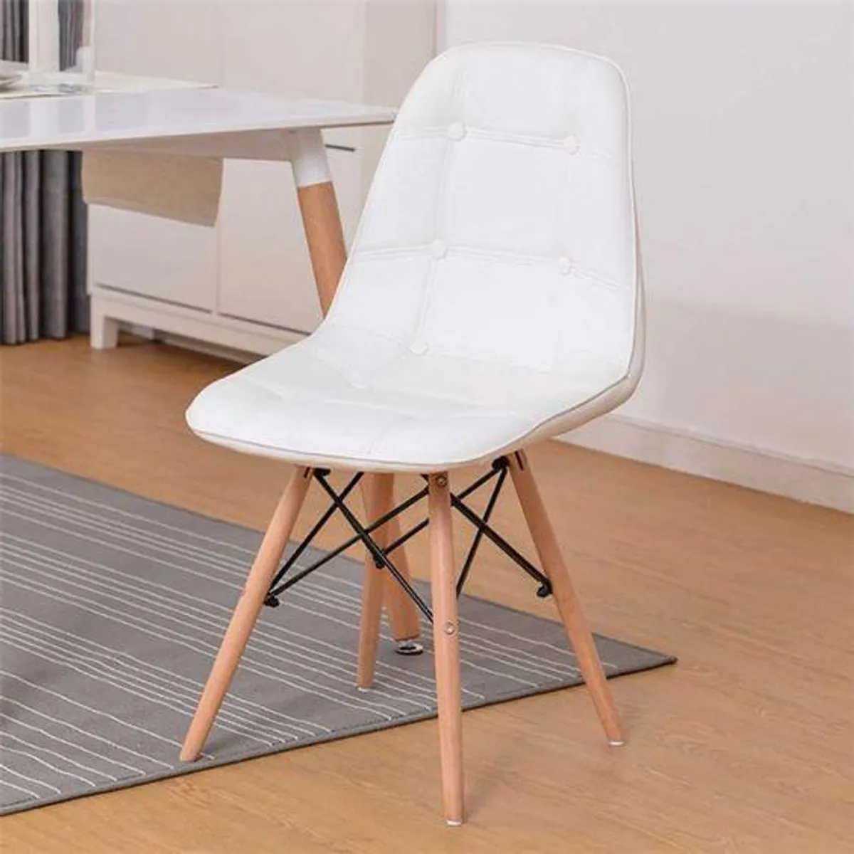 HABITA2 CHILE - Silla Buckle Eames Acolchada - Blanco