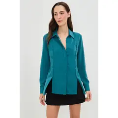 IO - Blusa Manga Larga Verde Musgo Mujer