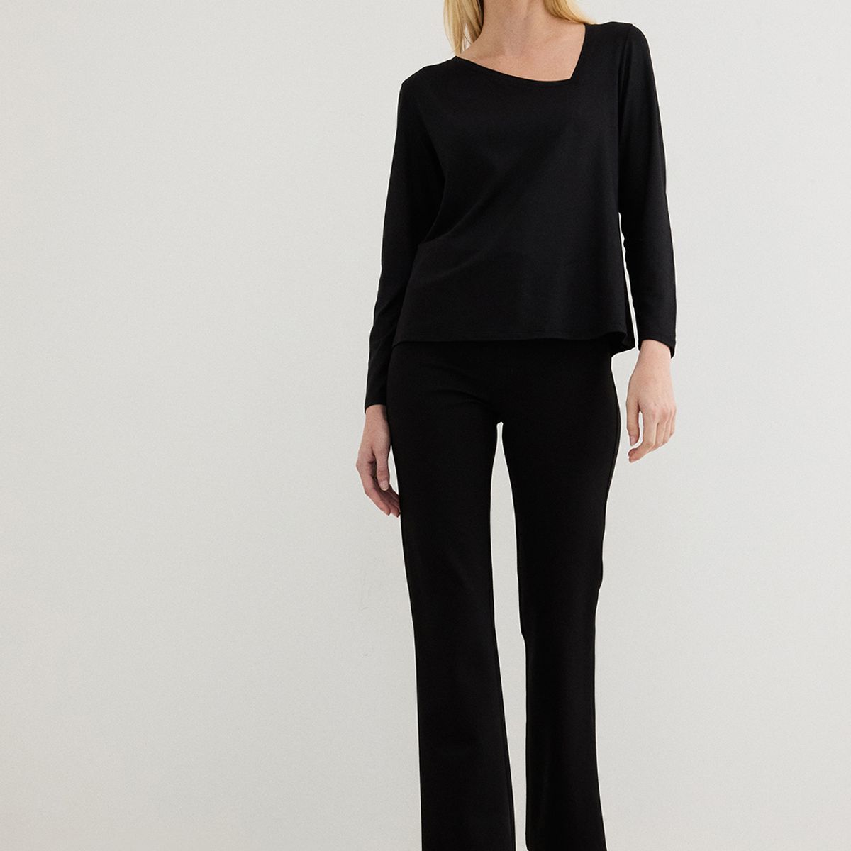 ASH - Polera Manga Larga Negro Mujer Ash