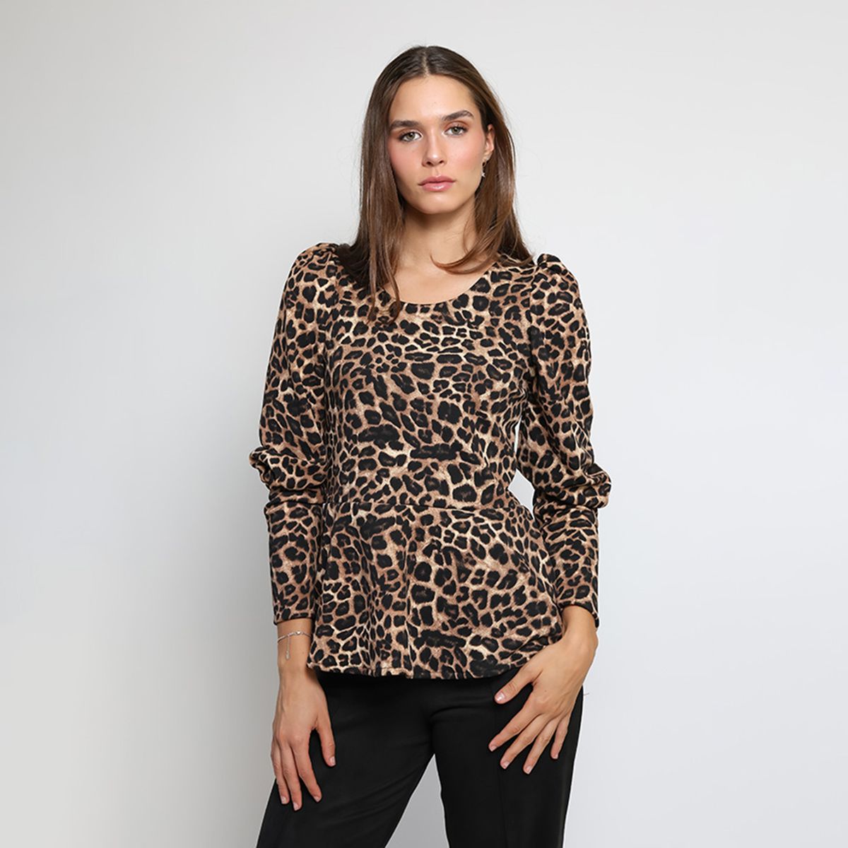 NATALIA SEGUEL - Polera Peplum Animal Print Natalia Seguel