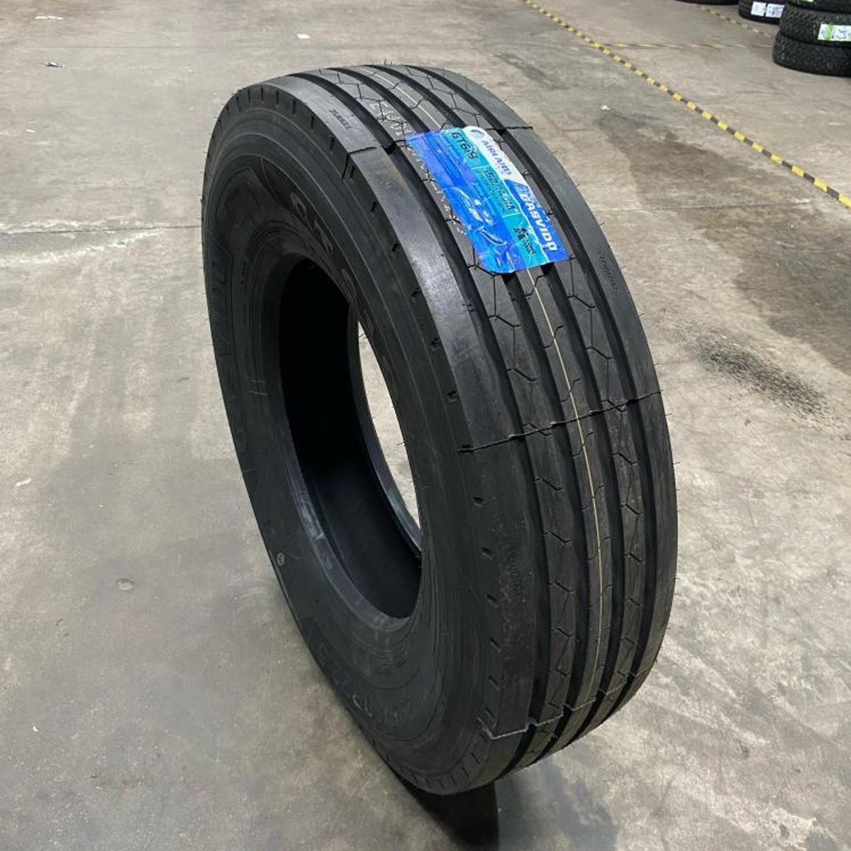 NEUMATICO 29580 R225 GASVIDO GT618 152149M 18PR DIRECCIONAL, marca GENERICO - Foto 2