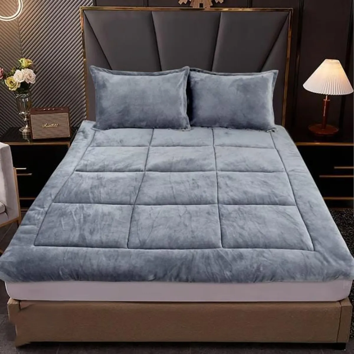 GENERICO - CUBRE COLCHON TIPO TOPPER GRUESO ACOLCHADO REVERSIBLE 2P