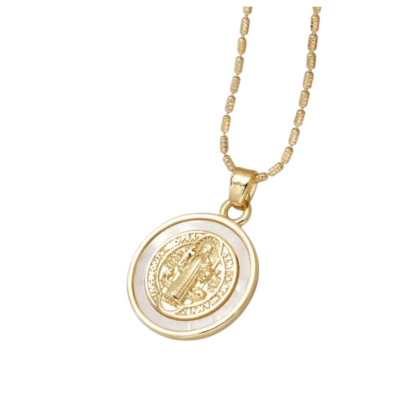 GENERICO - Collar  San Benito con piedra nácar  y enchape oro