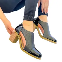 HERIEL - Botín Negro Charol Mujer