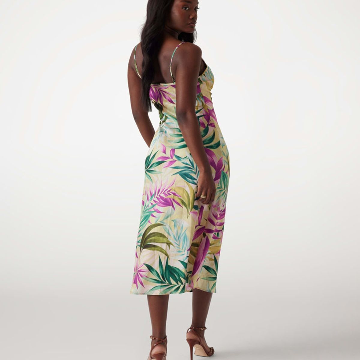 GUESS - Vestido New Akilina Dress Surtido Guess